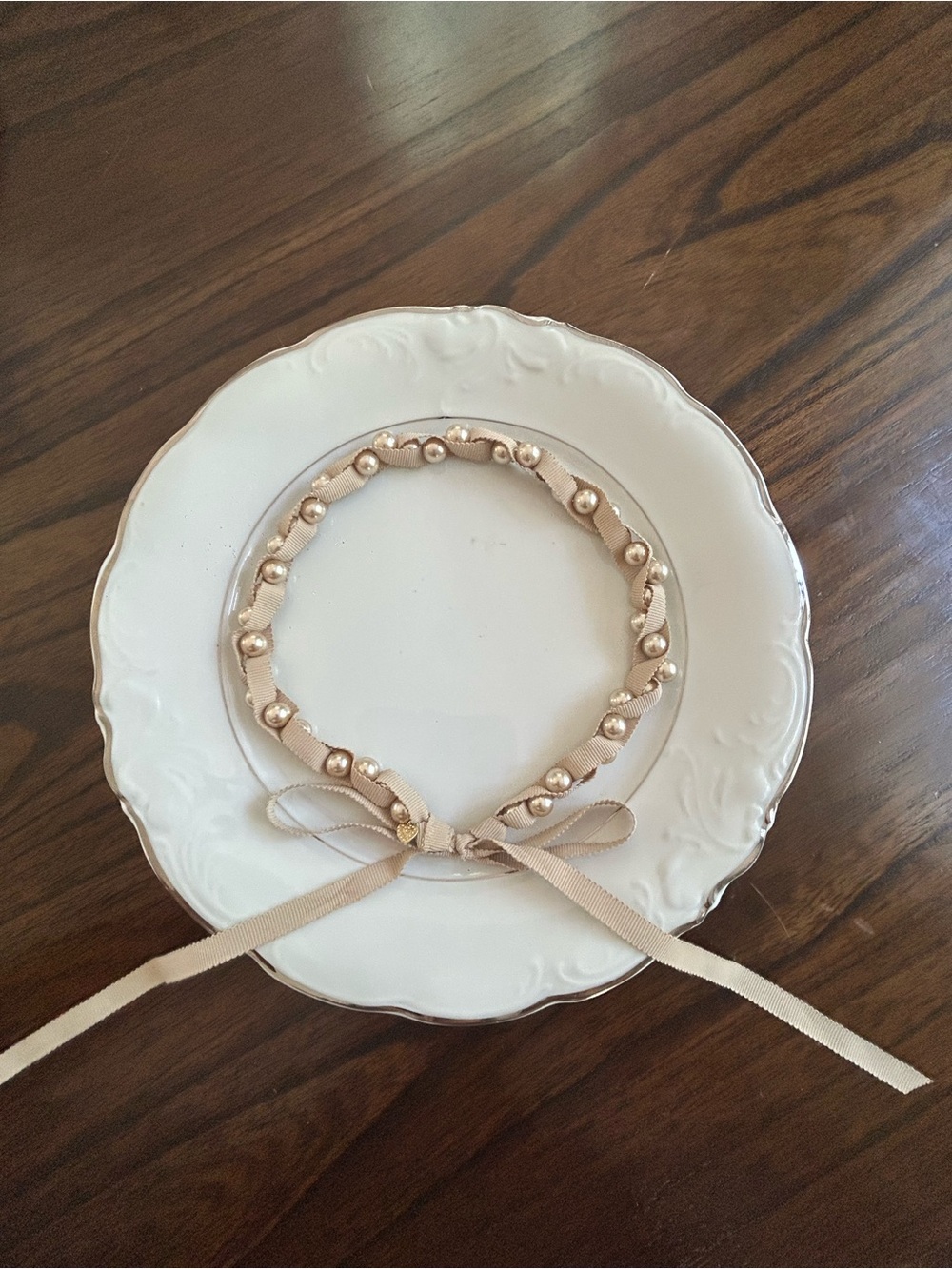 Stella & Dot “Olivia” Ribbon & Pearl necklace